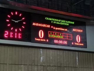 Championnat des Nations U18. Masculins. Madagascar 1 vs La Réunion
La Réunion gagne 3-0😚🎉