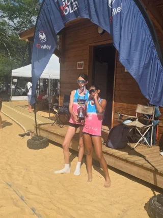 Jade Boyer et Jade Romano s'imposent chez les F15 et vont maintenant défier les F18 ! Bravo à elles 💪